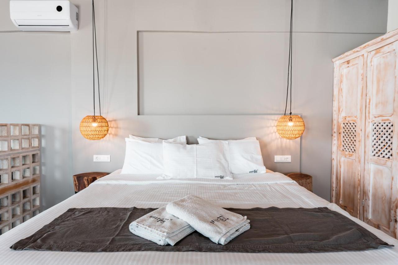 Ifestau.4 Suites 산토리니 외부 사진